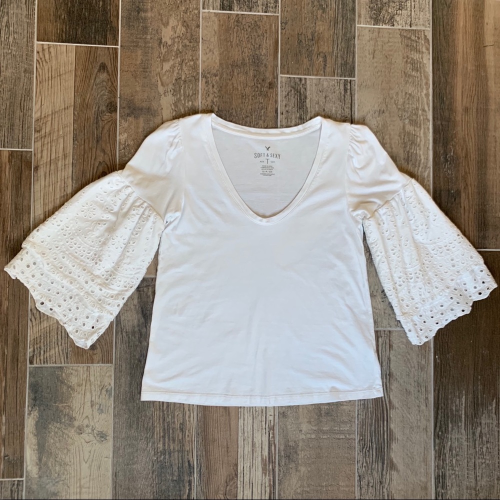 American Eagle White T w/Eyelet Sleeves - Picture 5 of 7
